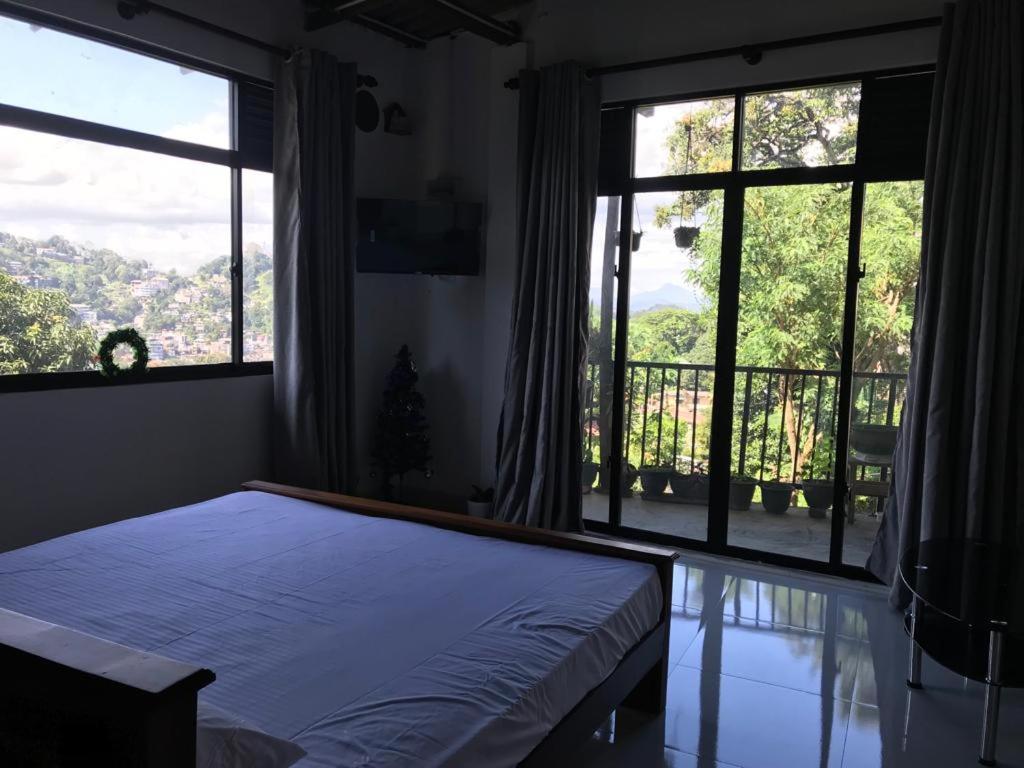 קנדי S V Homestay מראה חיצוני תמונה